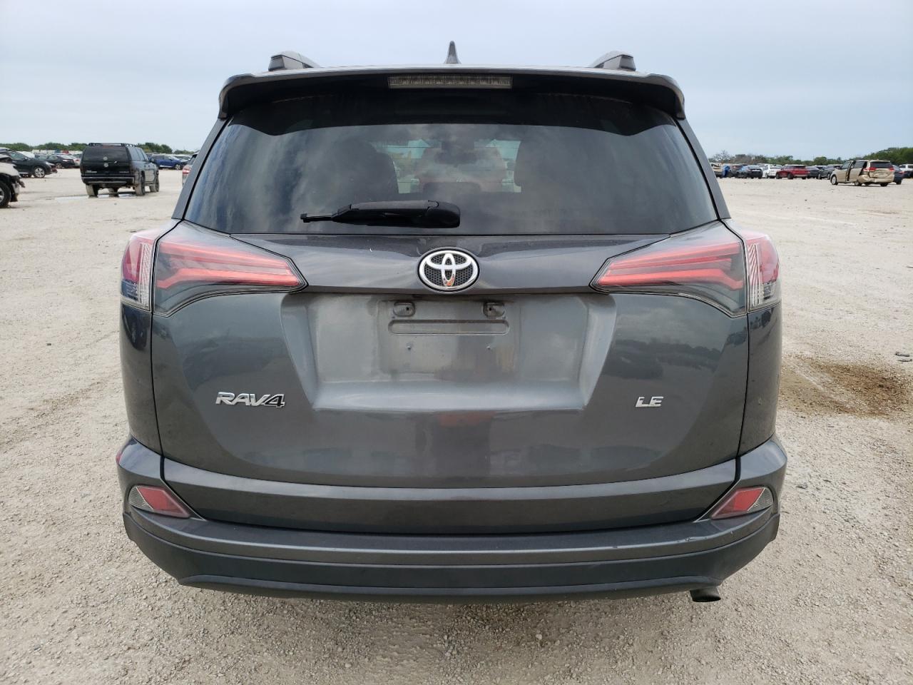 2017 Toyota Rav4 Le VIN: 2T3ZFREV8HW317112 Lot: 64154124