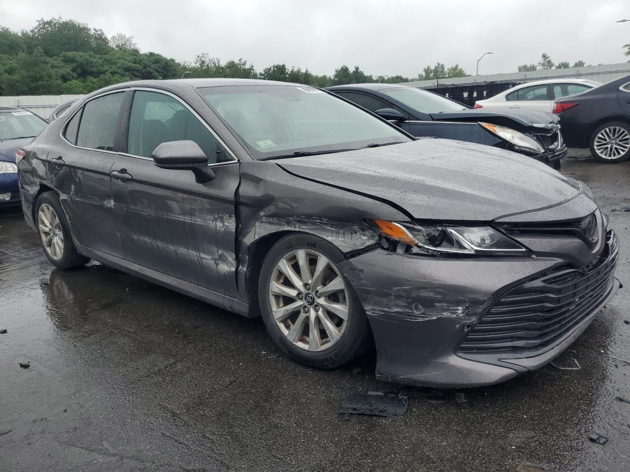 2018 Toyota Camry - Image 4