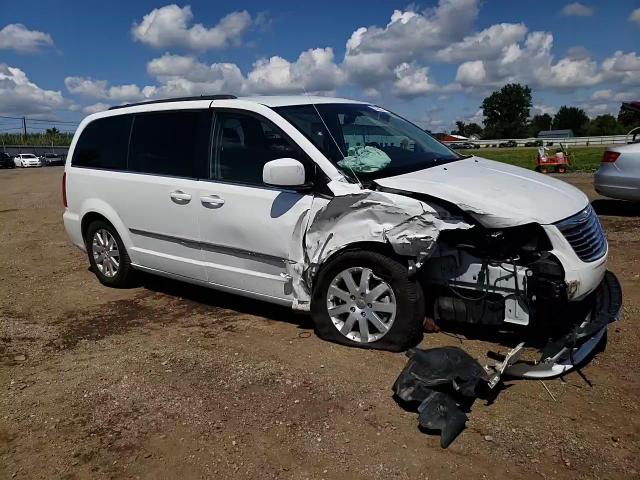 2014 Chrysler Town & Country Touring VIN: 2C4RC1BG8ER446361 Lot: 62700374