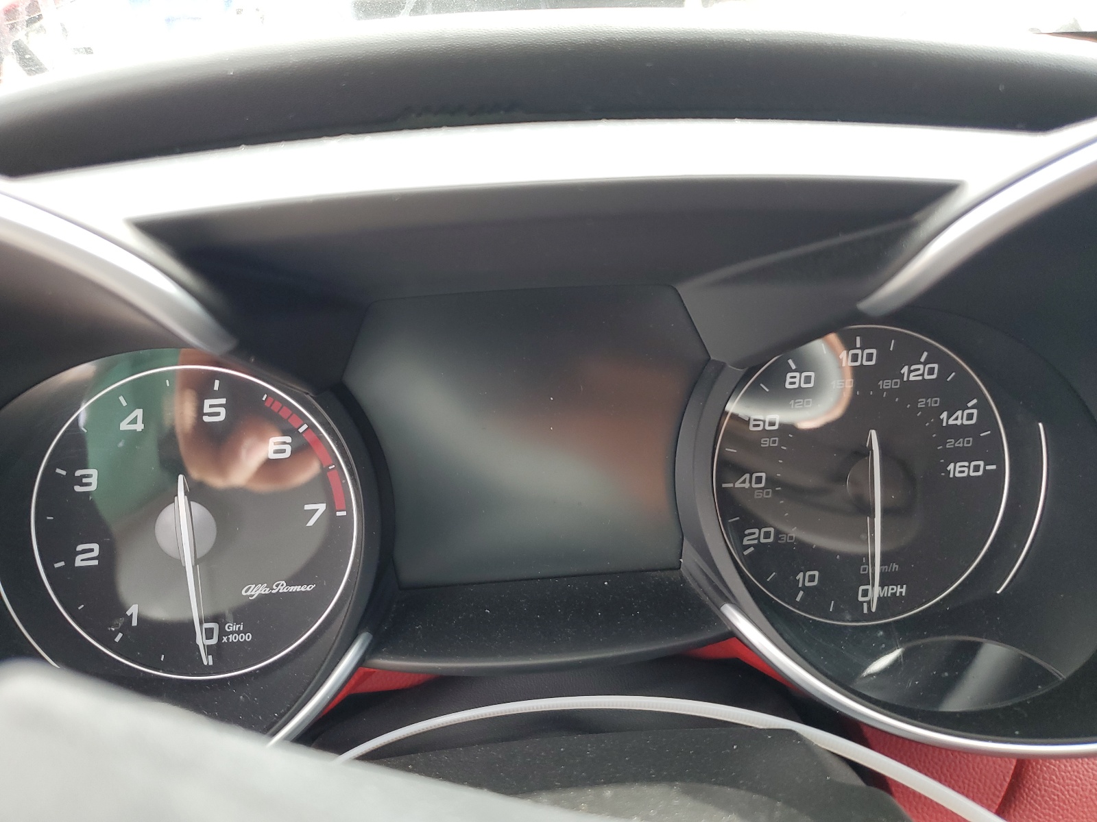 ZARFAEENXH7541445 2017 Alfa Romeo Giulia Ti Q4