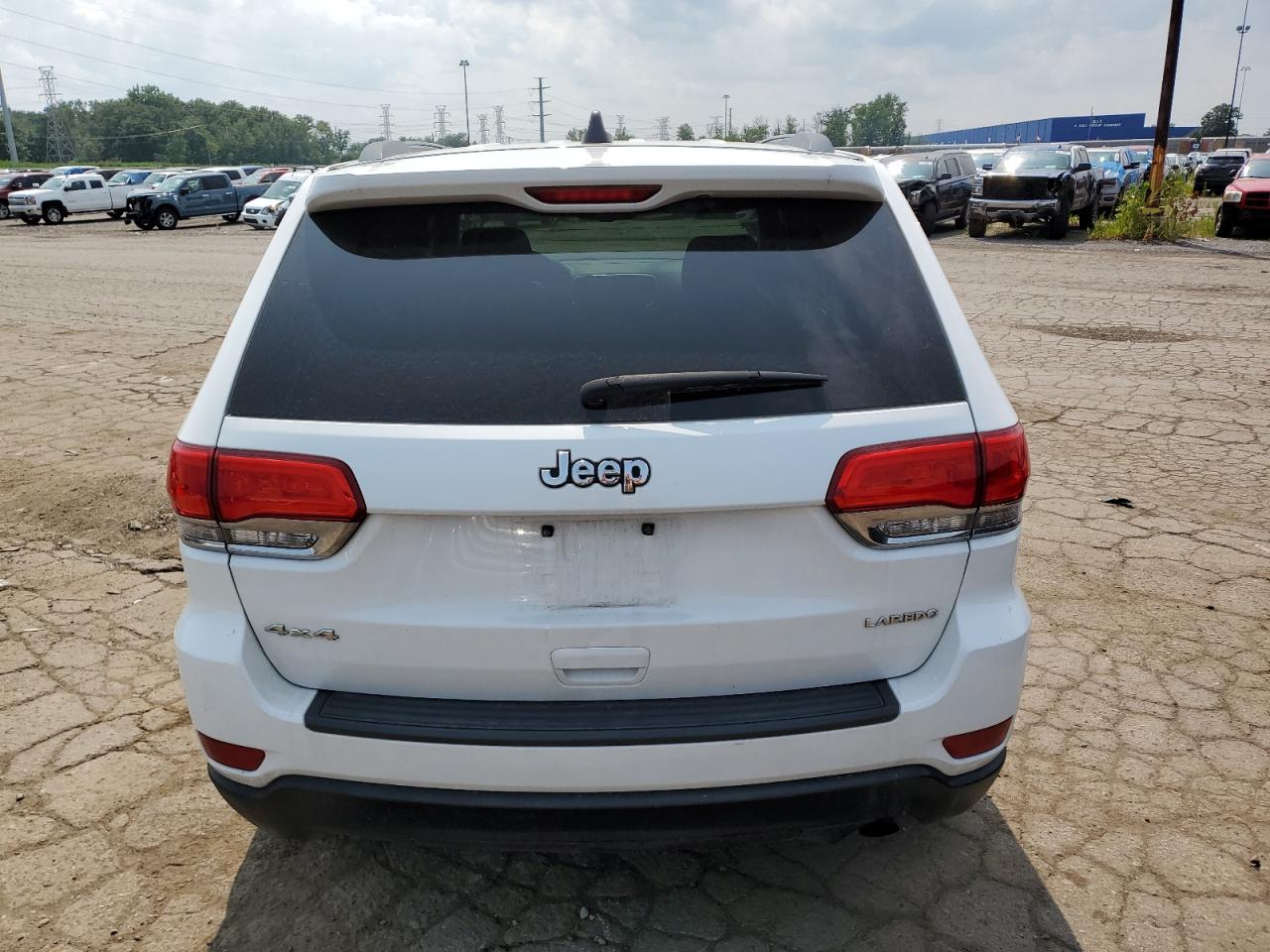 2015 Jeep Grand Cherokee Laredo VIN: 1C4RJFAG3FC645042 Lot: 64344214