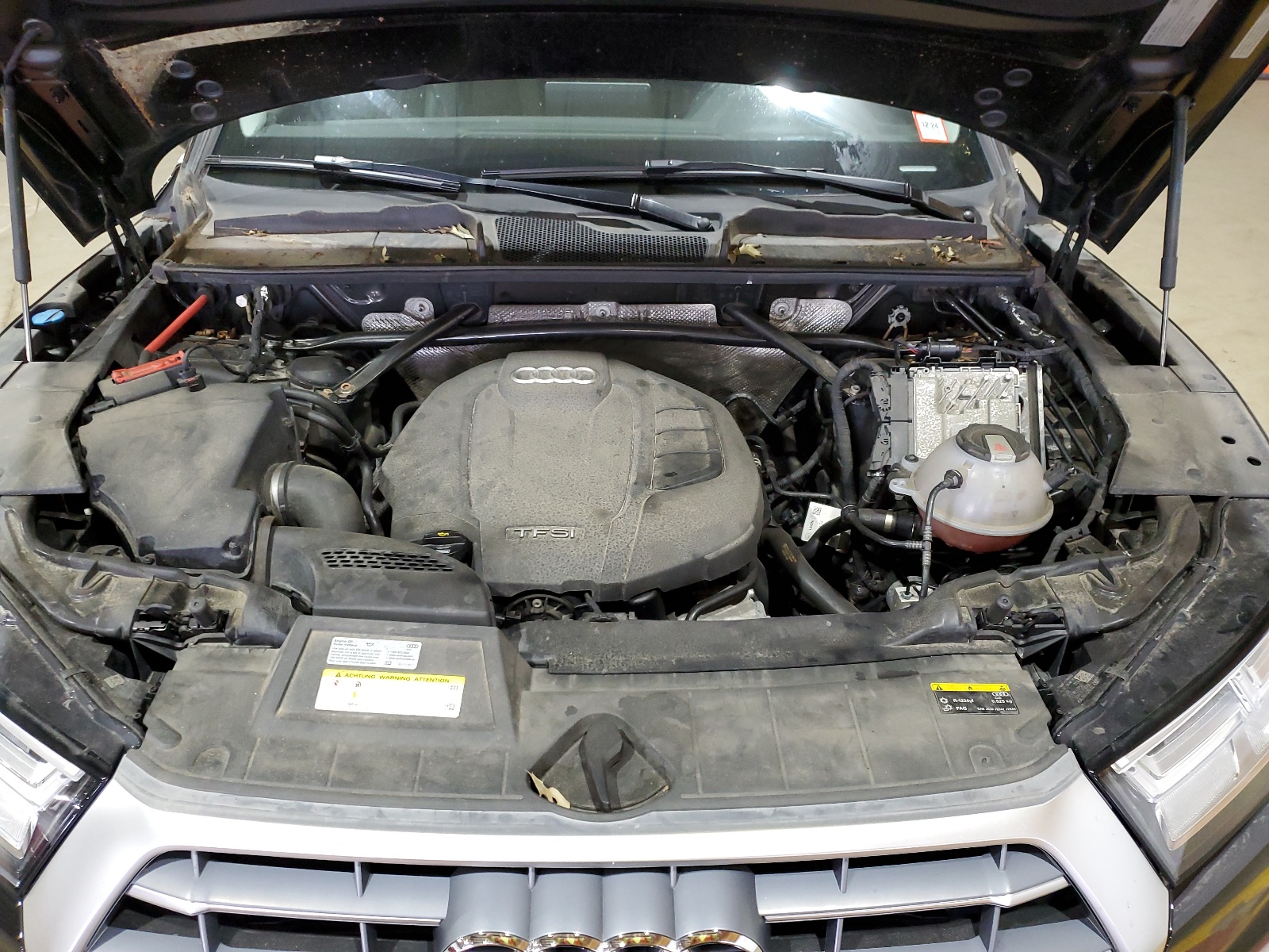 WA1BNAFY8J2199263 2018 Audi Q5 Premium Plus