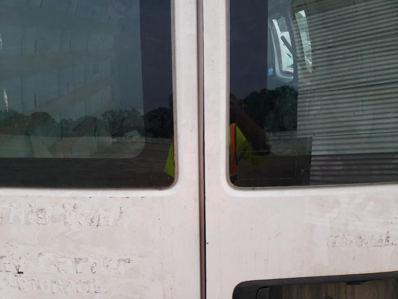 2022 Chevrolet Express G2500 VIN: 1GCWGAF76N1236900 Lot: 65007184