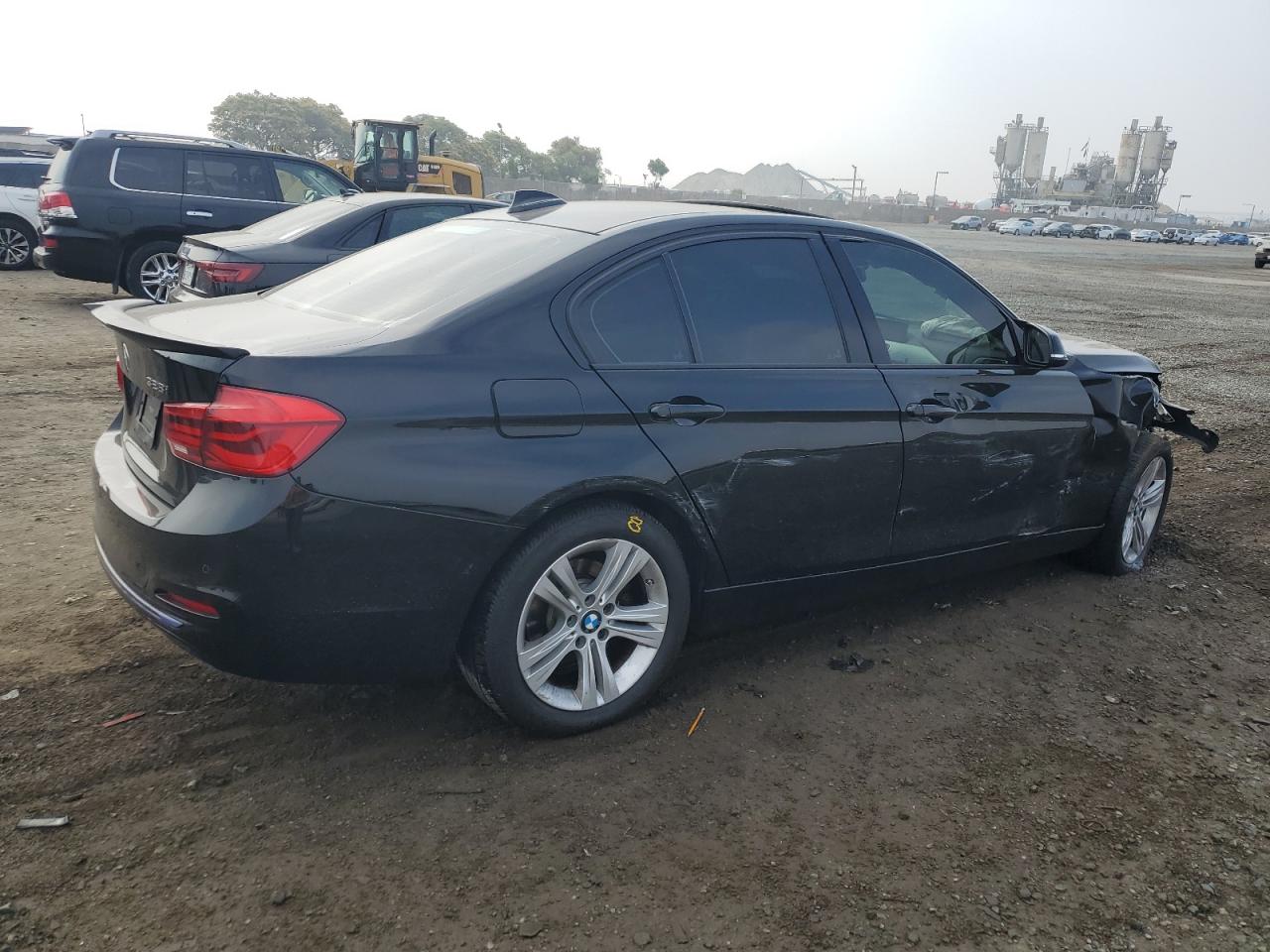 VIN WBA8E9C52GK603883 2016 BMW 3 SERIES no.3