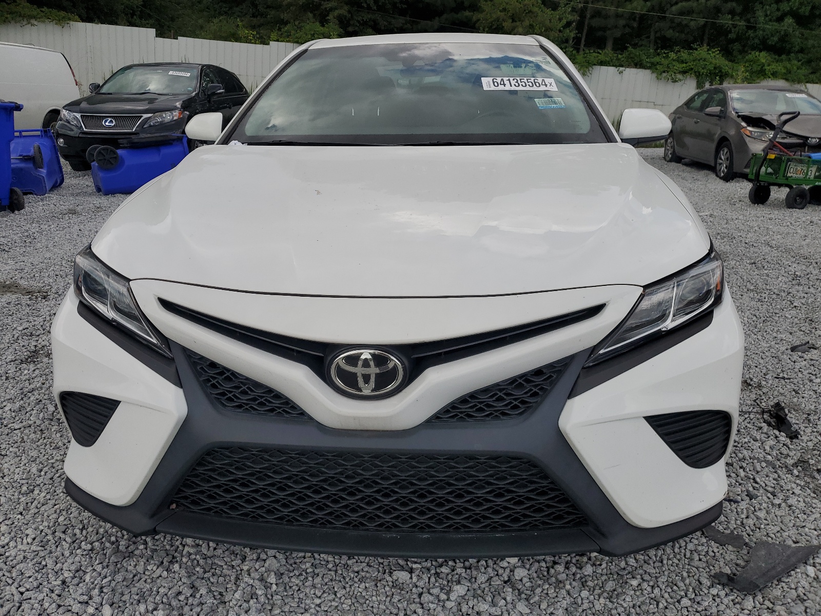 2018 Toyota Camry L vin: 4T1B11HK8JU519238