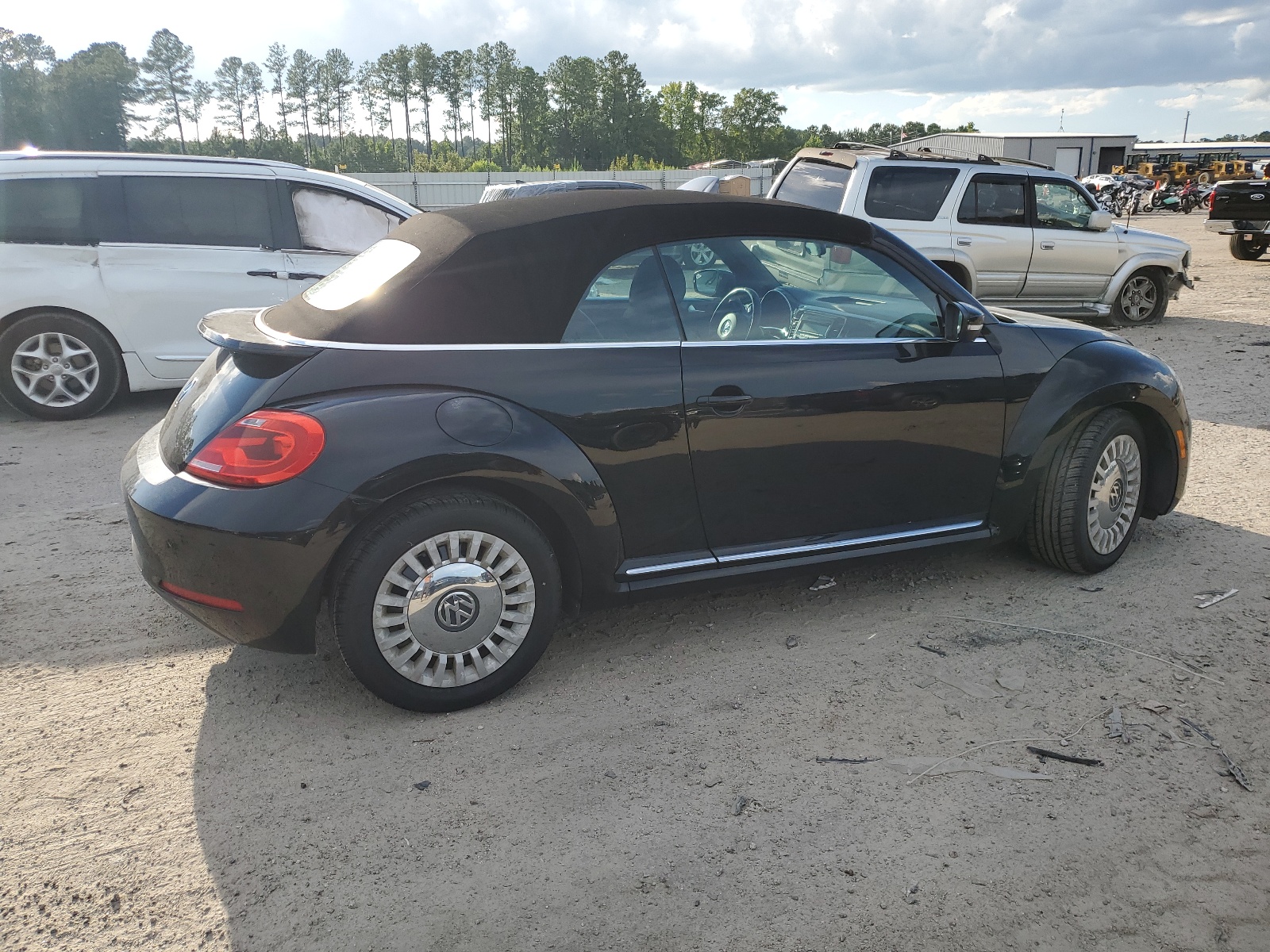 3VW5P7AT7DM823298 2013 Volkswagen Beetle