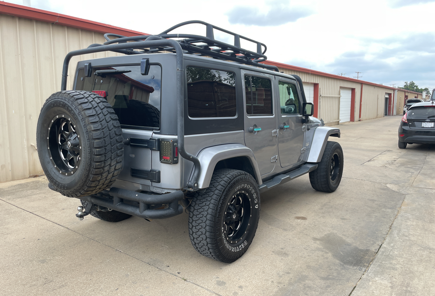 2015 Jeep Wrangler Unlimited Sahara vin: 1C4BJWEG8FL732916