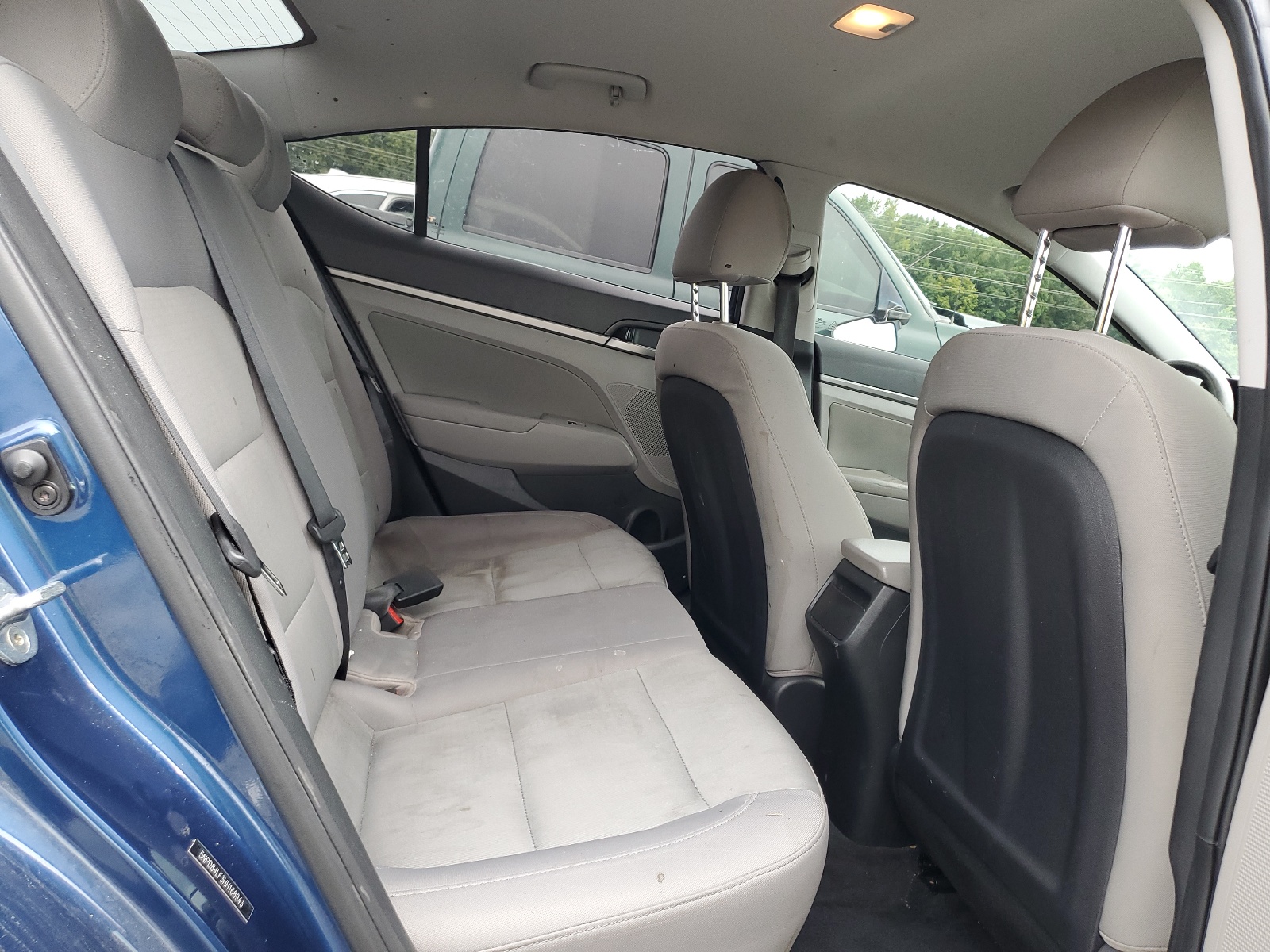 5NPD84LF3HH168943 2017 Hyundai Elantra Se