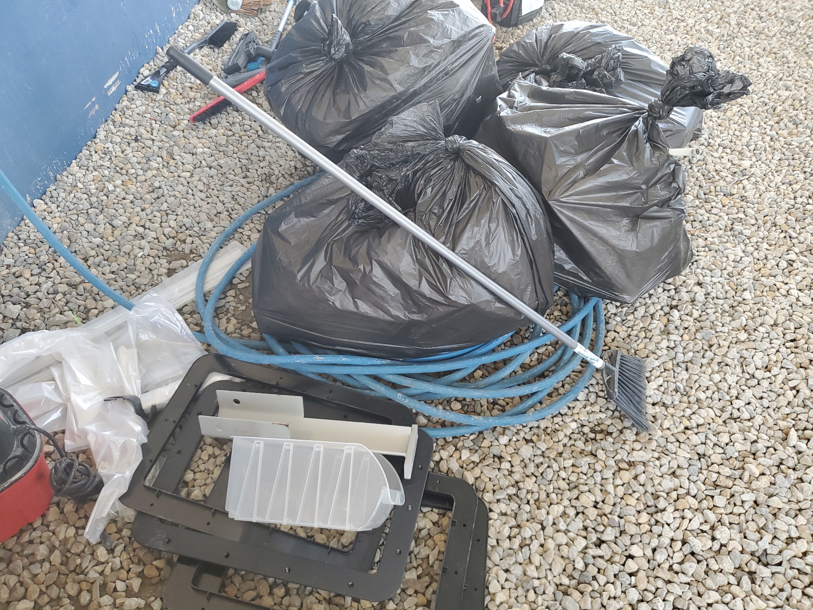 1GCWGAFF9G1243608 2016 Chevrolet Express G2500