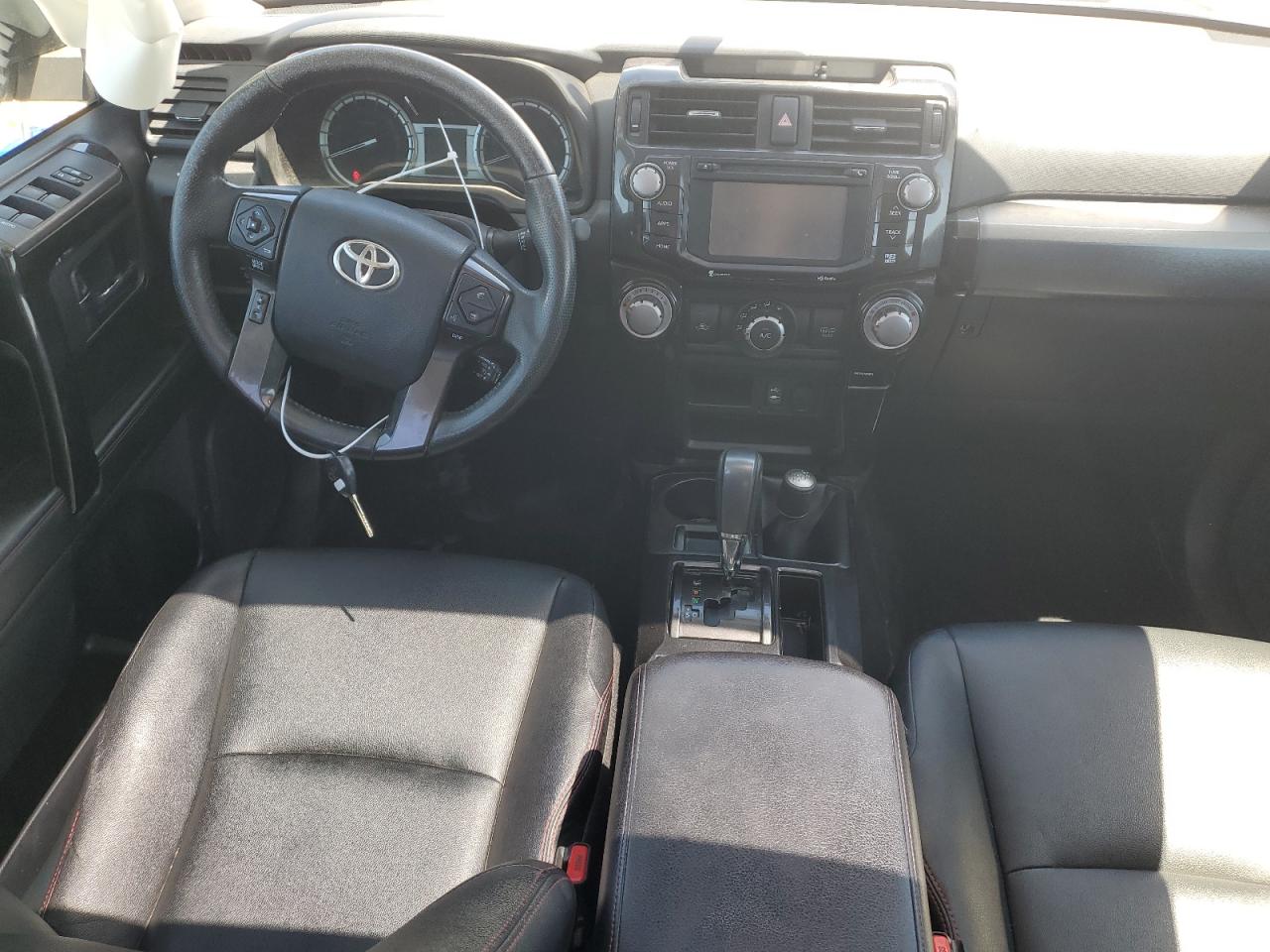 2015 Toyota 4Runner Sr5 VIN: JTEBU5JR3F5224975 Lot: 61772304