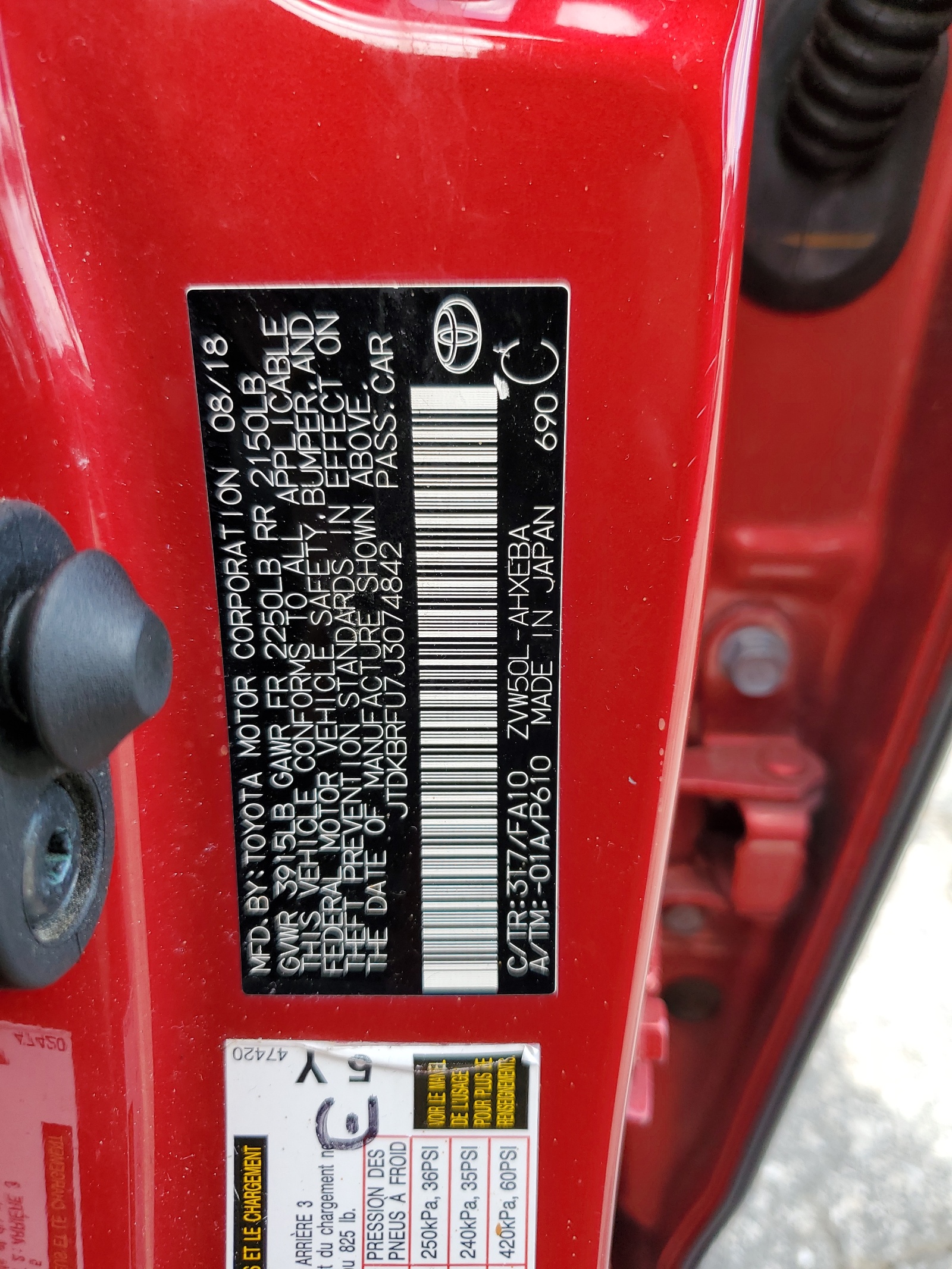 JTDKBRFU7J3074842 2018 Toyota Prius