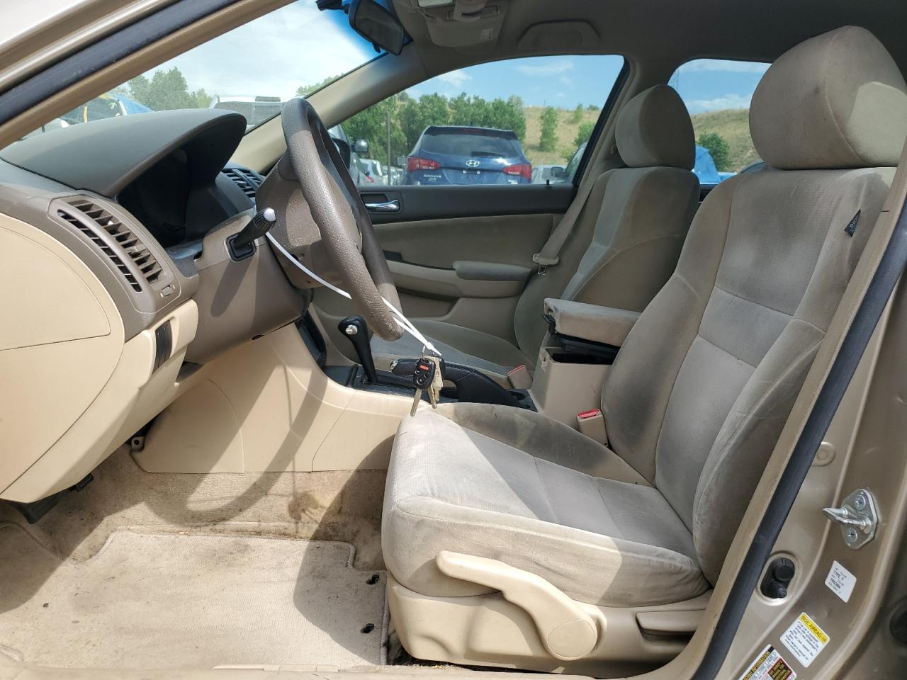 2004 Honda Accord Lx VIN: 1HGCM56484A053166 Lot: 62683124