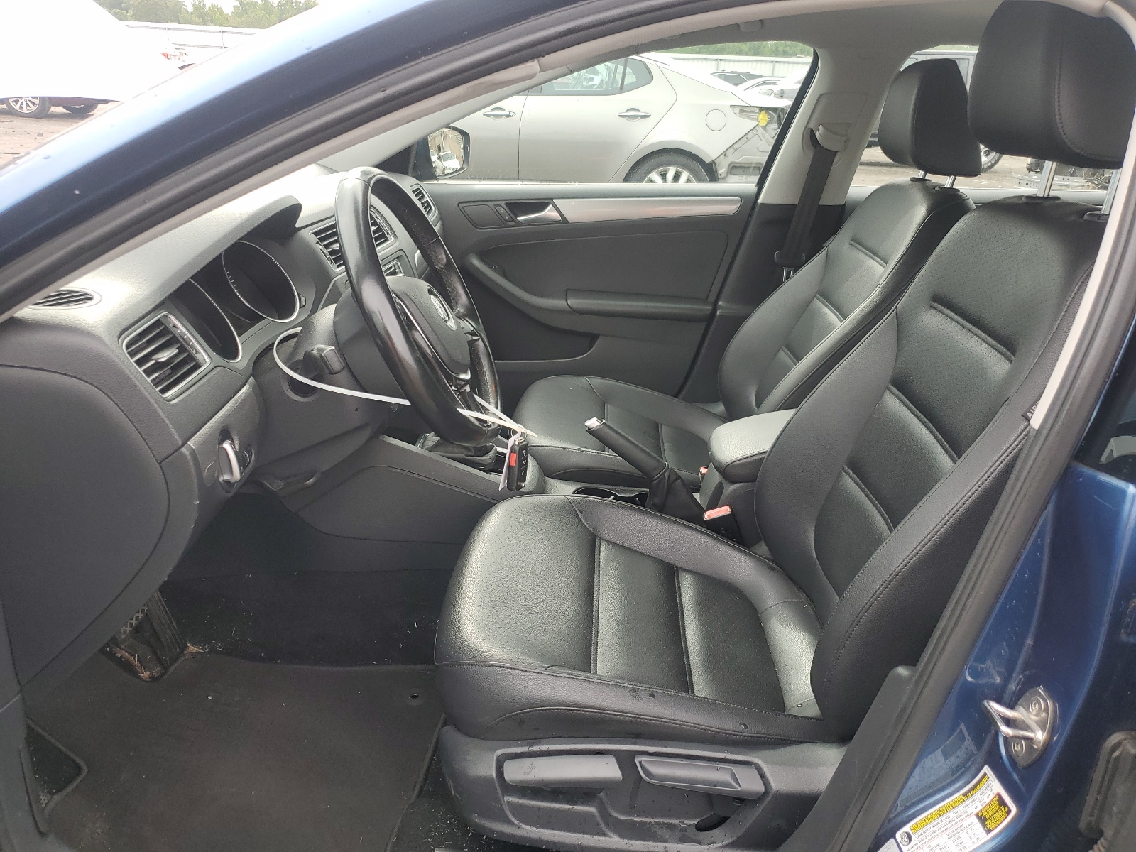 3VWDB7AJ4HM386682 2017 Volkswagen Jetta Se