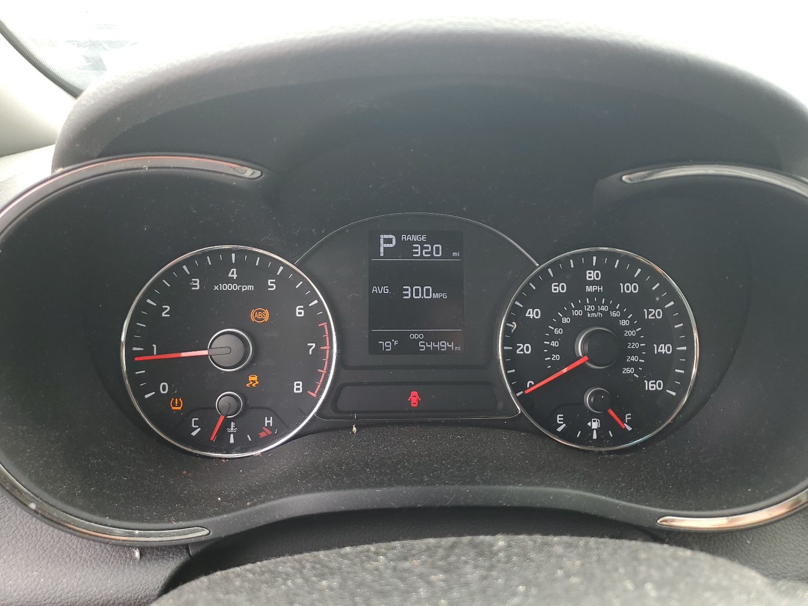 3KPFK4A78JE218865 2018 Kia Forte Lx