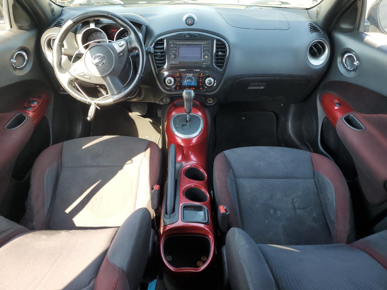 2011 Nissan Juke S VIN: JN8AF5MRXBT006743 Lot: 62963694