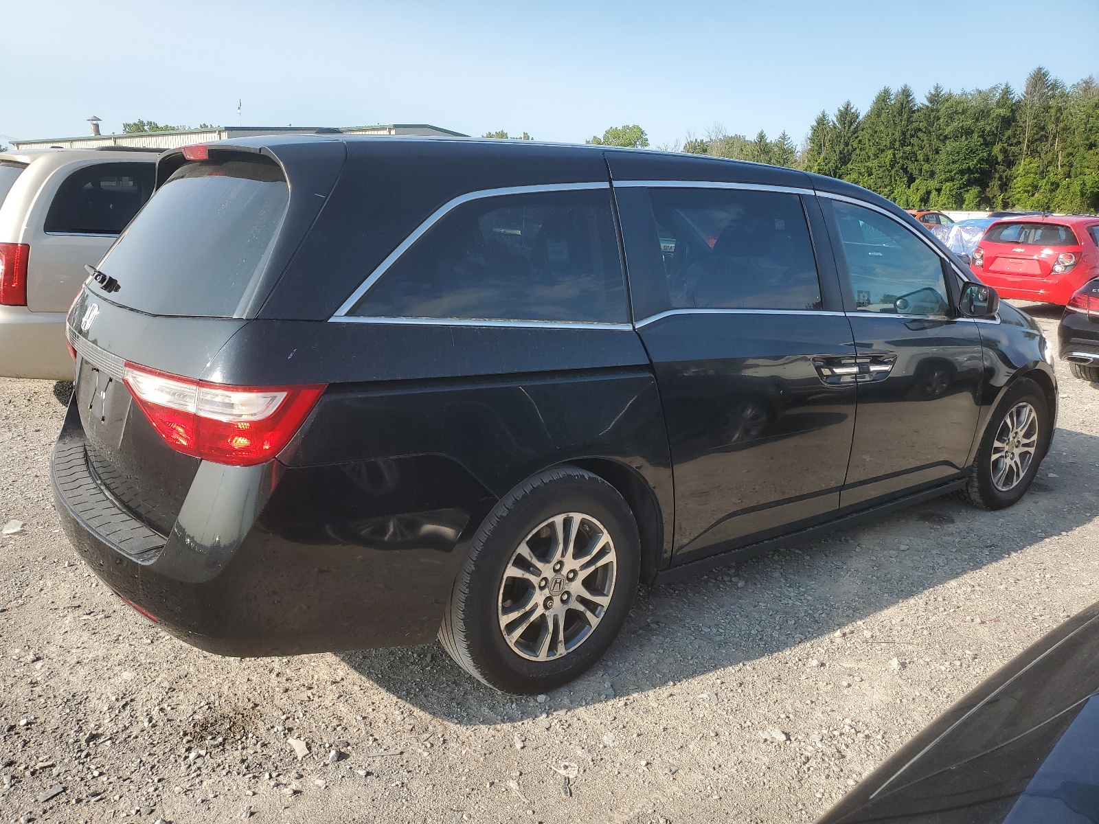 2013 Honda Odyssey Exl vin: 5FNRL5H67DB075046