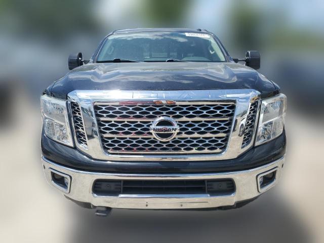  NISSAN TITAN 2017 Черный