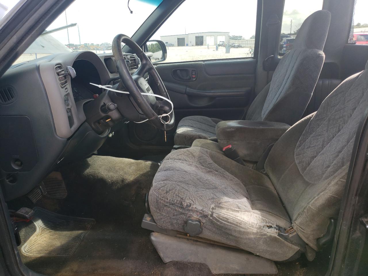 2002 GMC Sonoma VIN: 1GTCS19W628110091 Lot: 64828604