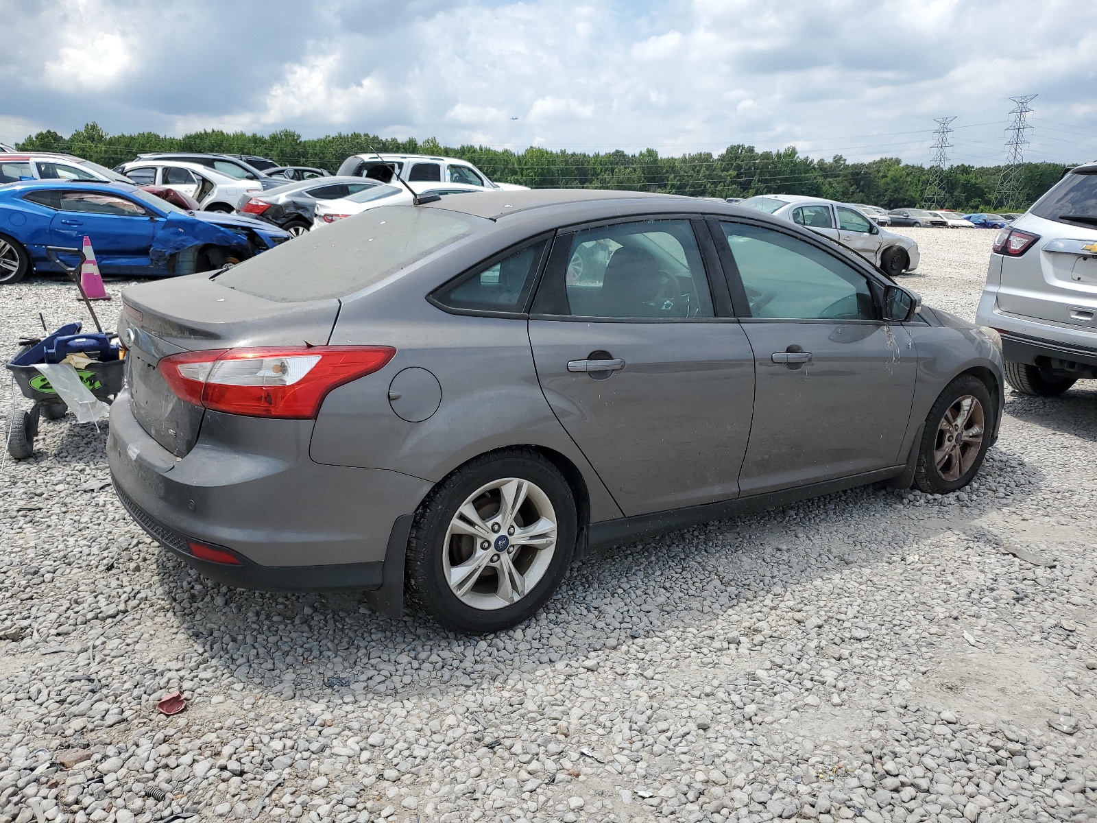 2014 Ford Focus Se vin: 1FADP3F27EL337073