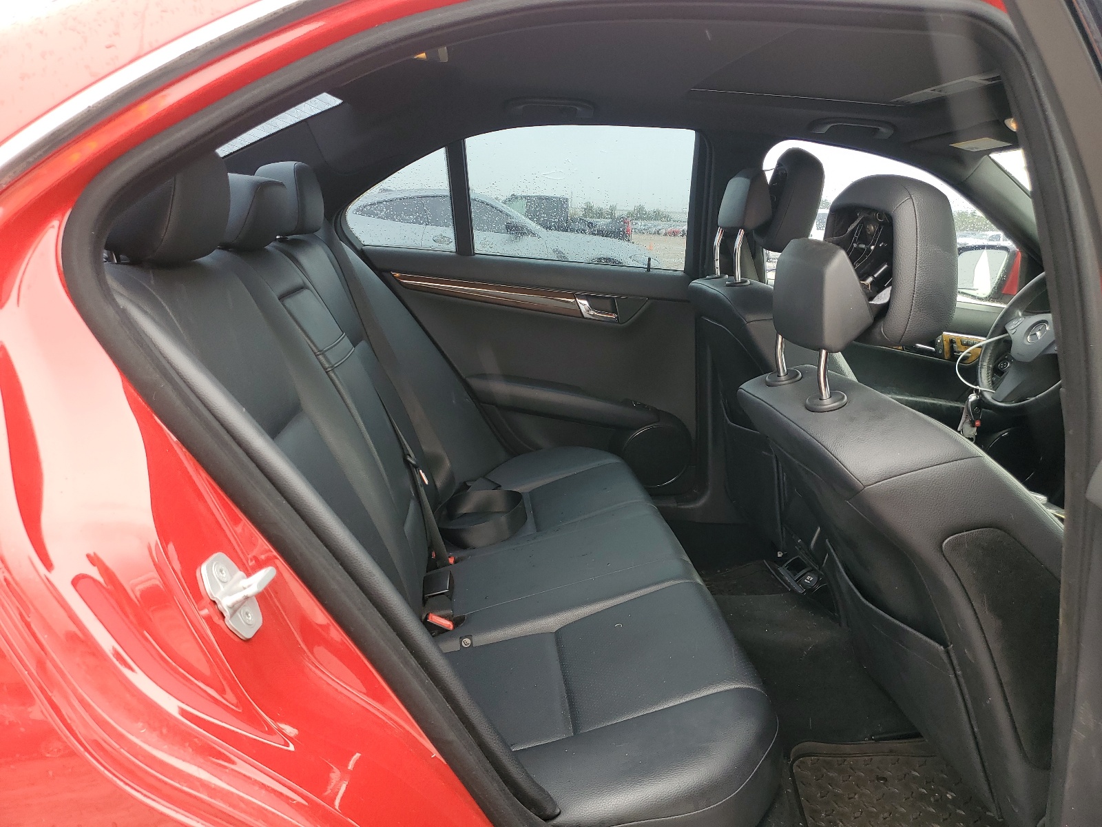 WDDGF56X89R052117 2009 Mercedes-Benz C 350