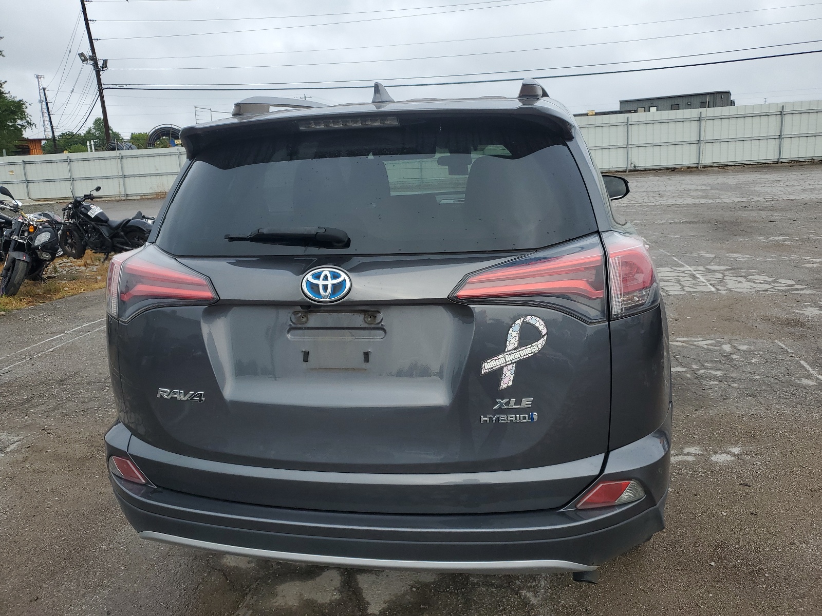 JTMRJREV7HD083900 2017 Toyota Rav4 Hv Le