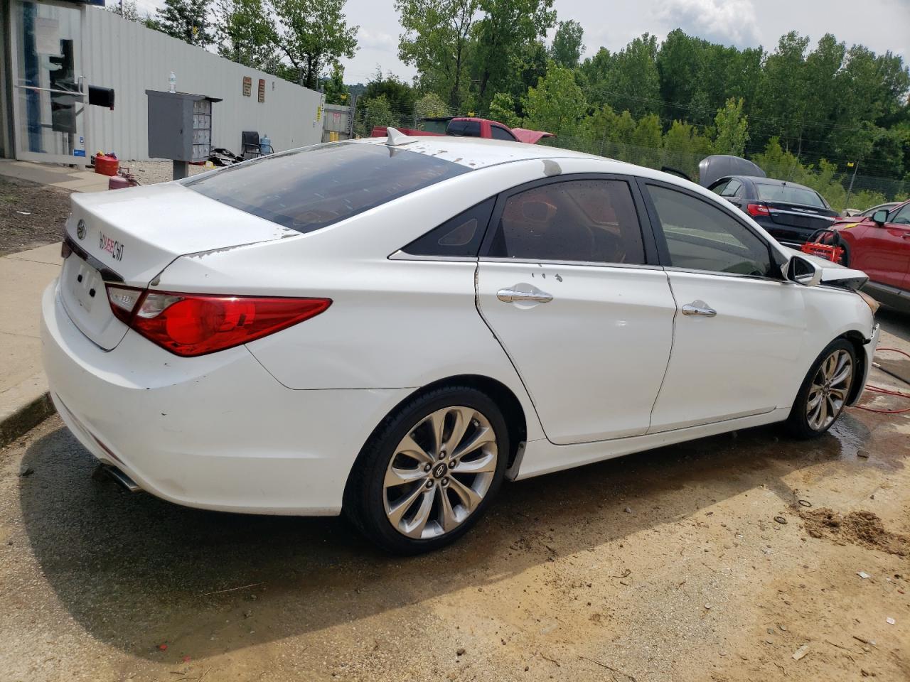 2011 Hyundai Sonata Se VIN: 5NPEC4AC2BH015649 Lot: 61429094