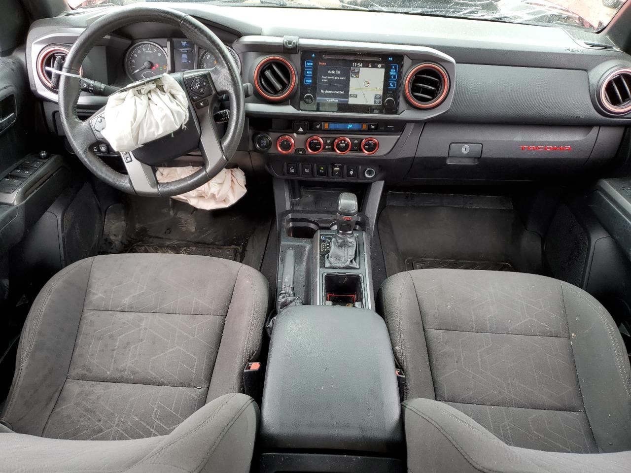 2017 Toyota Tacoma - Image 8