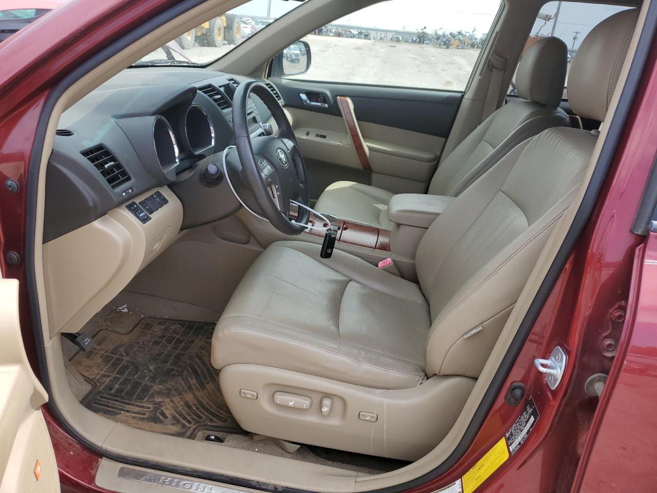 2008 Toyota Highlander Limited VIN: JTEDS42A582068136 Lot: 63309104