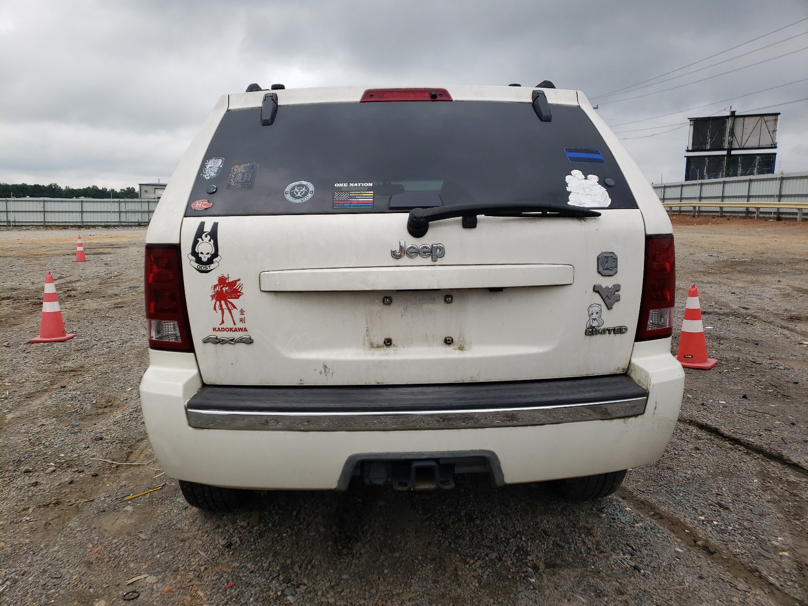 1J4HR58N35C647725 2005 Jeep Grand Cherokee Limited