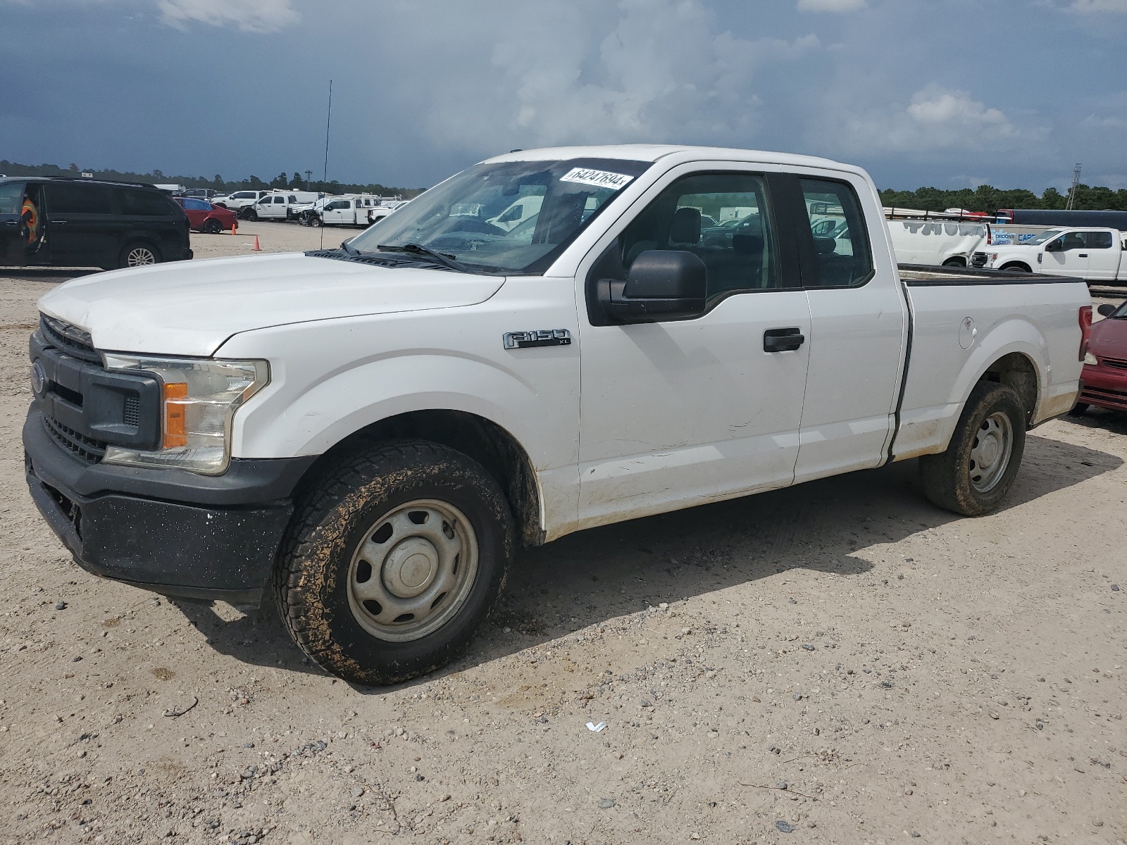 2018 Ford F150 Super Cab vin: 1FTEX1C51JKC51520