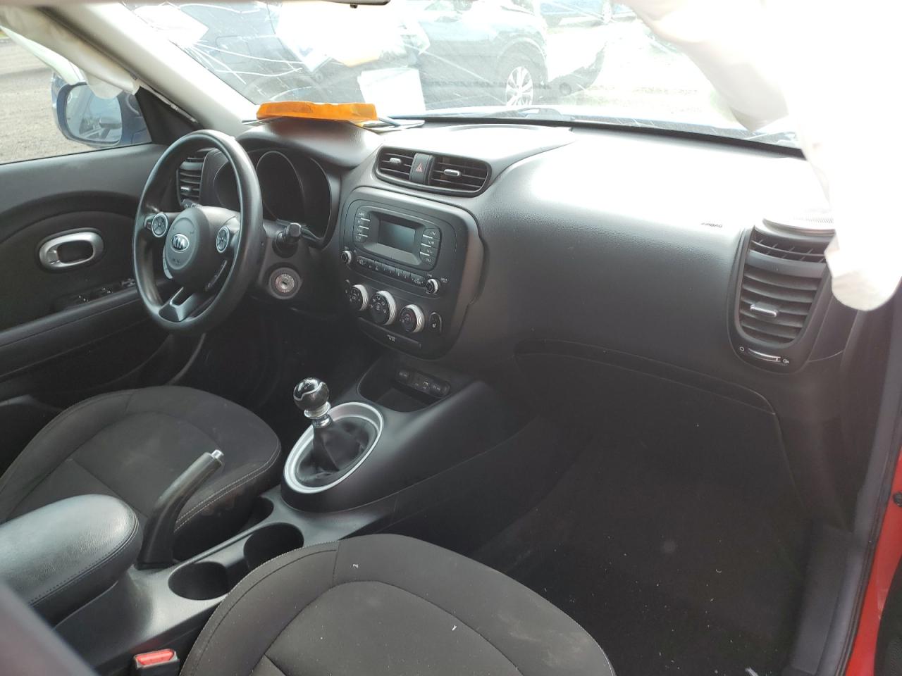 KNDJN2A28G7844421 2016 Kia Soul