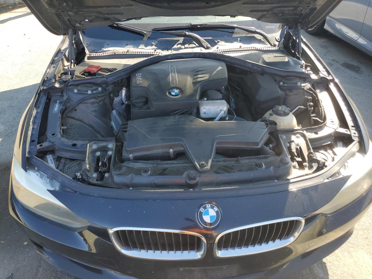 2015 BMW 320 I VIN: WBA3B1C56FK139693 Lot: 64397654