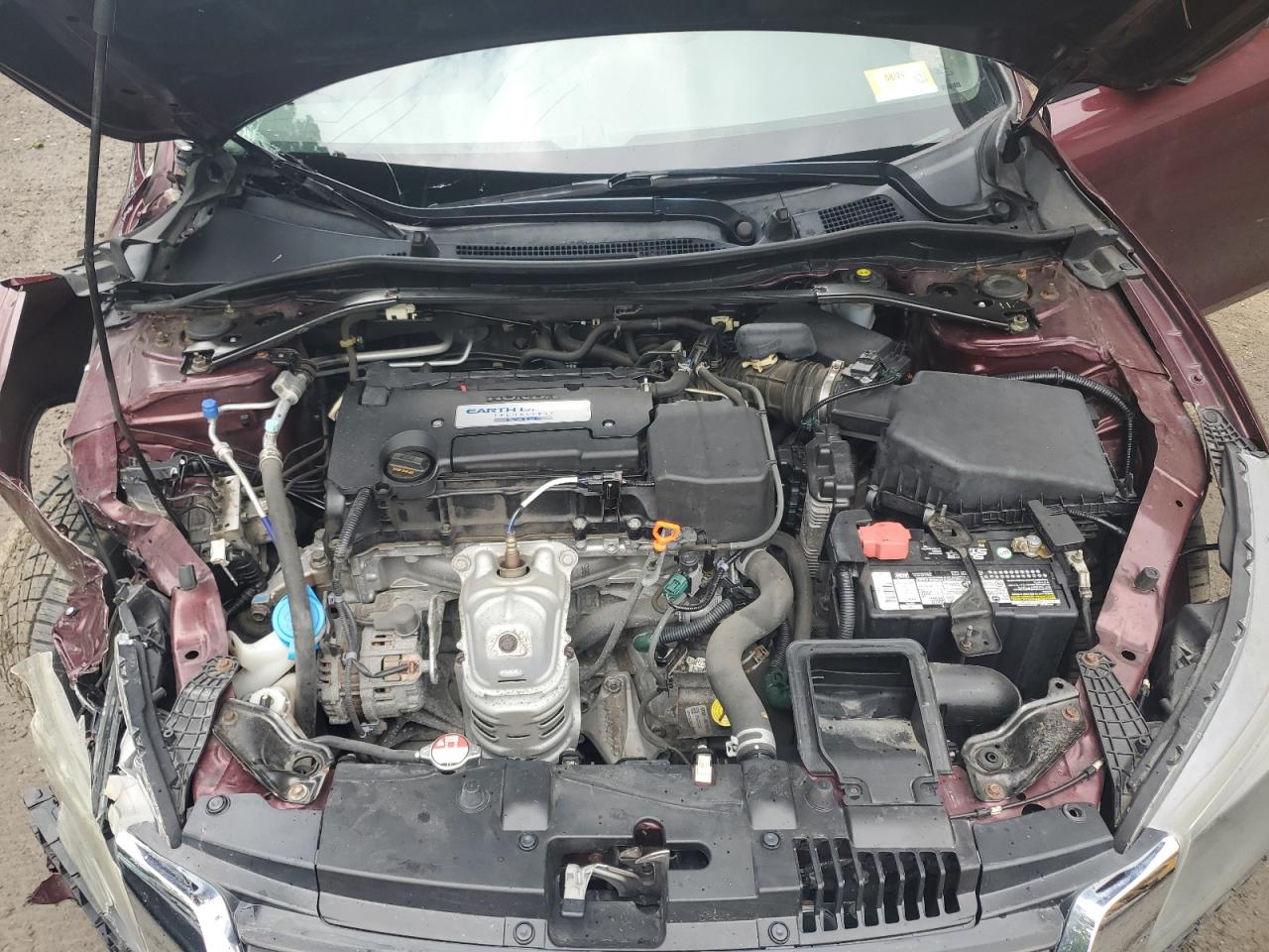 1HGCR2F57FA070925 2015 Honda Accord Sport