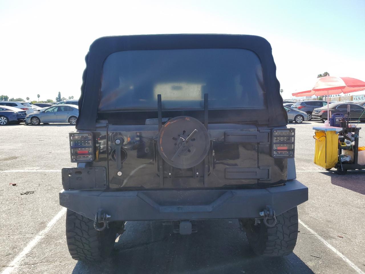 2007 Jeep Wrangler X VIN: 1J4GA39147L105412 Lot: 65225834