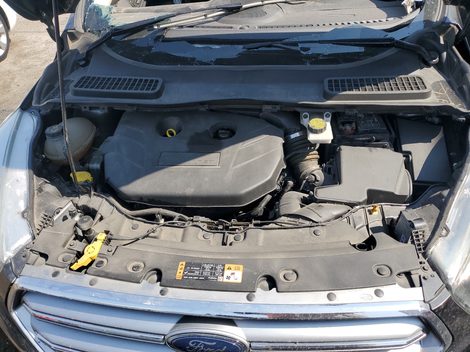 1FMCU0J9XHUC14055 2017 Ford Escape Titanium