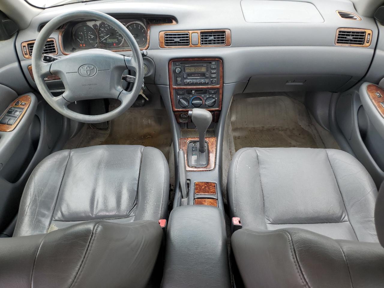 1999 Toyota Camry Le VIN: JT2BG22K7X0295891 Lot: 64399414