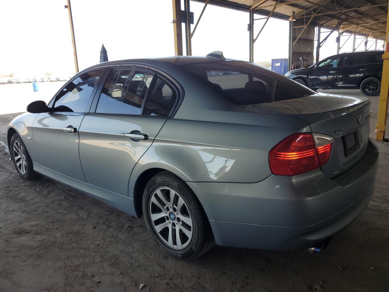 2007 BMW 328 Xi VIN: WBAVC93517KX57607 Lot: 62757384