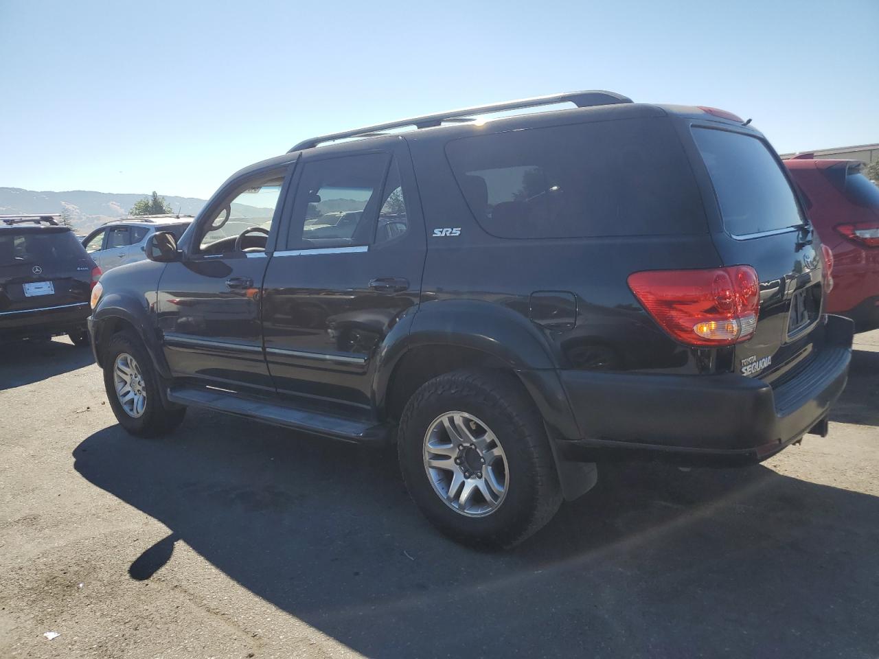 2005 Toyota Sequoia Sr5 VIN: 5TDZT34A75S245031 Lot: 64082314