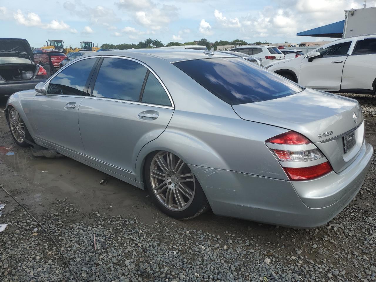 2008 Mercedes-Benz S 550 VIN: WDDNG71X88A234758 Lot: 63409404