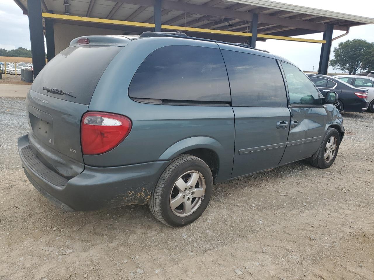 2005 Dodge Grand Caravan Sxt VIN: 2D4GP44L25R172276 Lot: 62732594