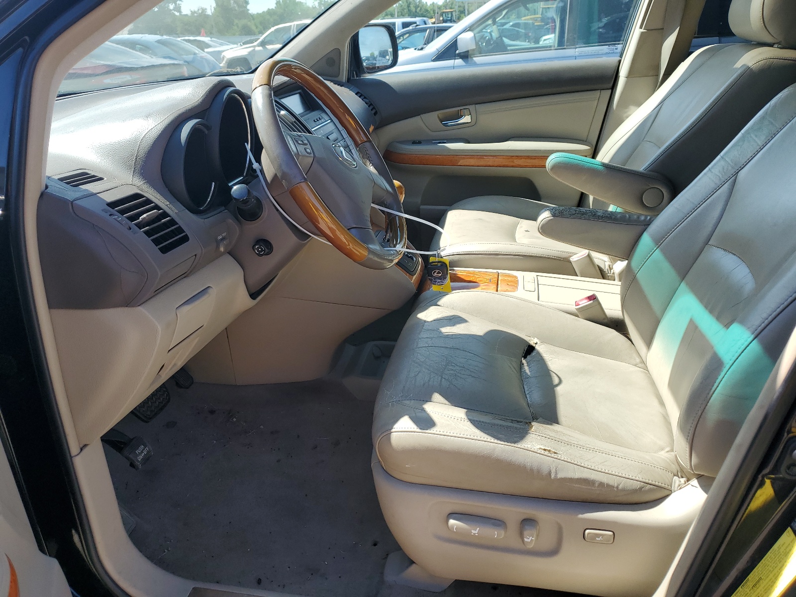 2T2GA31U46C042924 2006 Lexus Rx 330