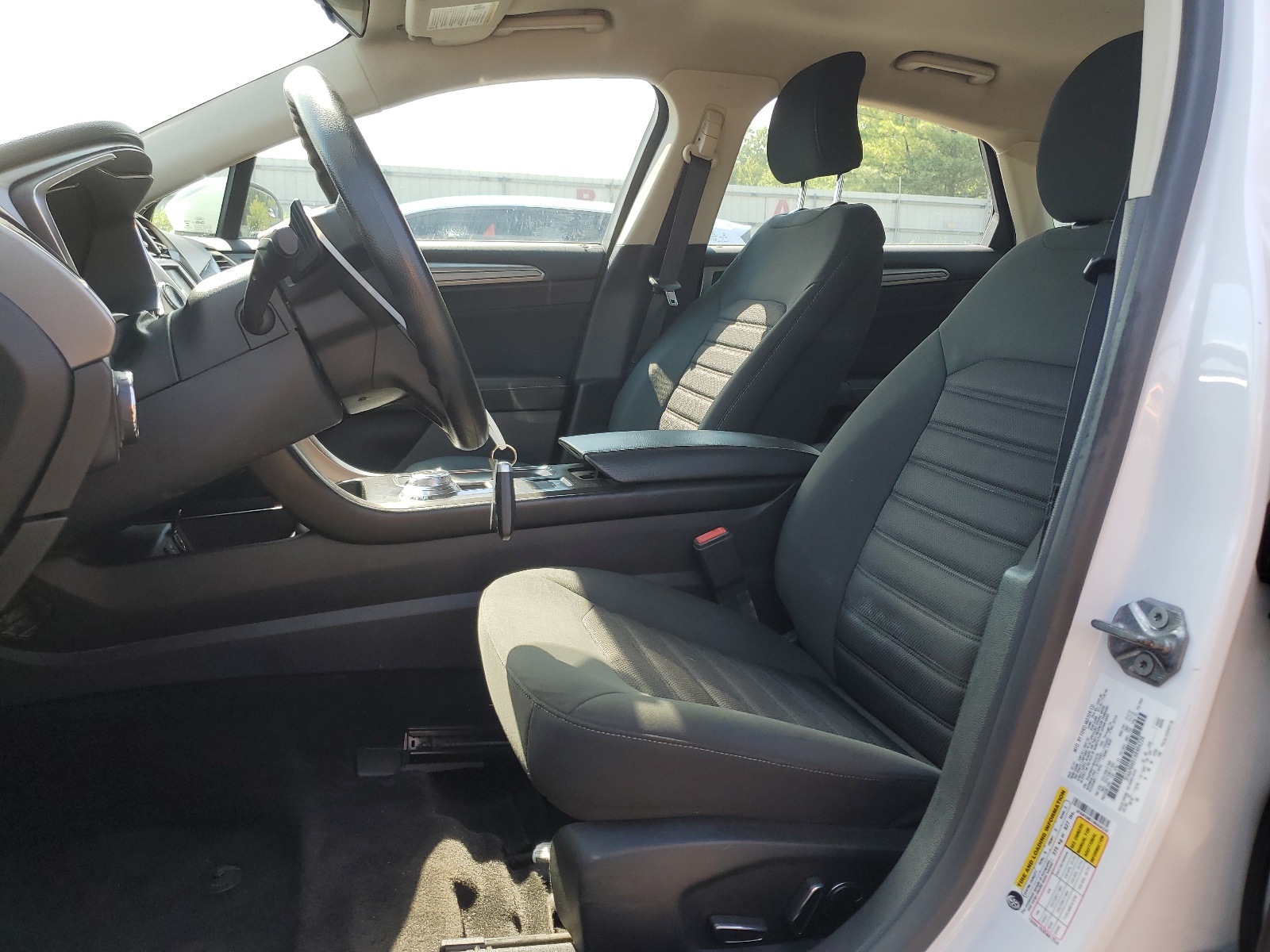 3FA6P0HD1HR404228 2017 Ford Fusion Se