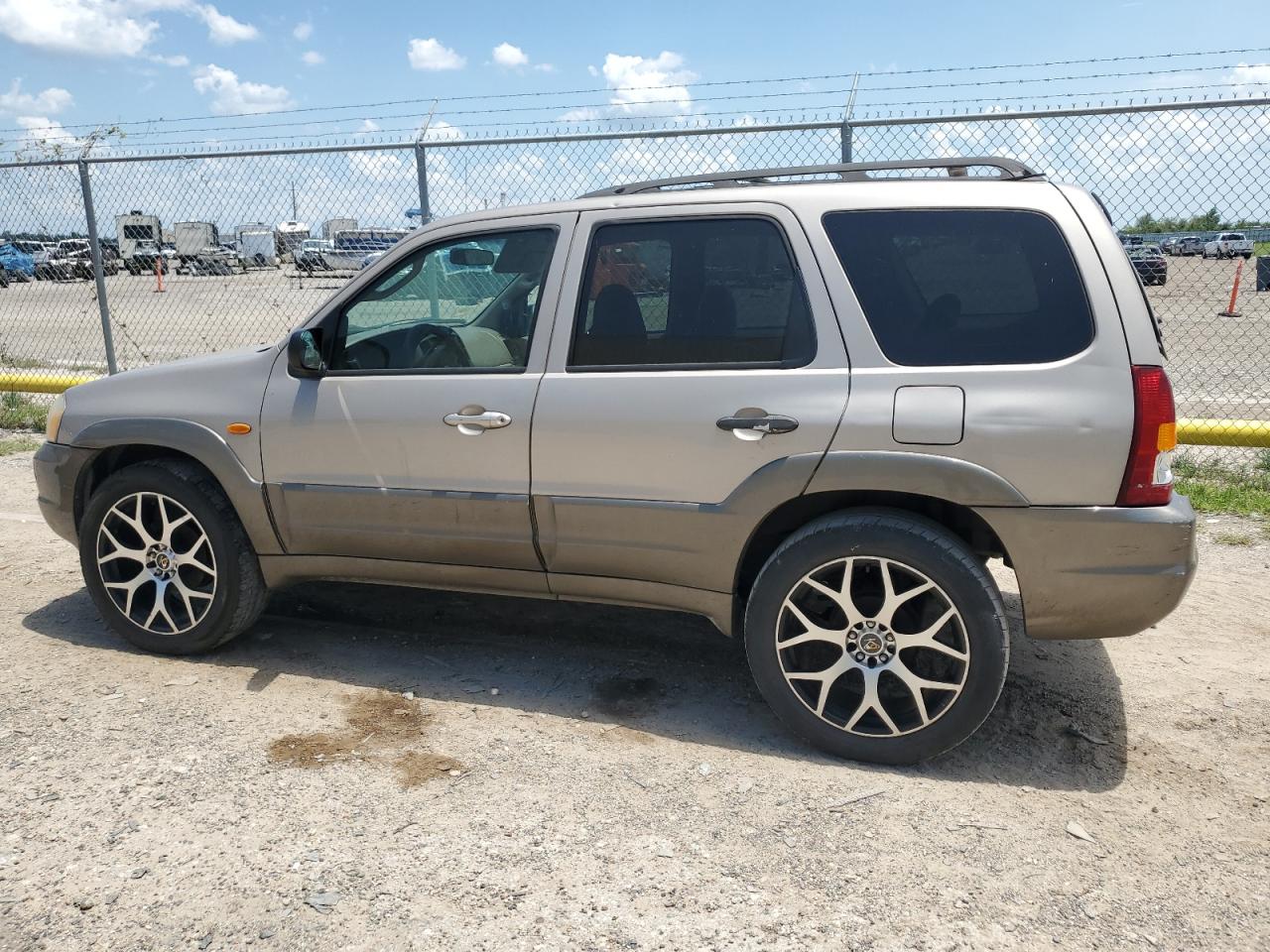 2001 Mazda Tribute Lx VIN: 4F2YU08181KM47170 Lot: 62003214