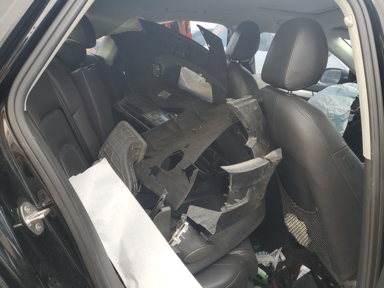 WAUAFAFL8BN056961 2011 Audi A4 Premium