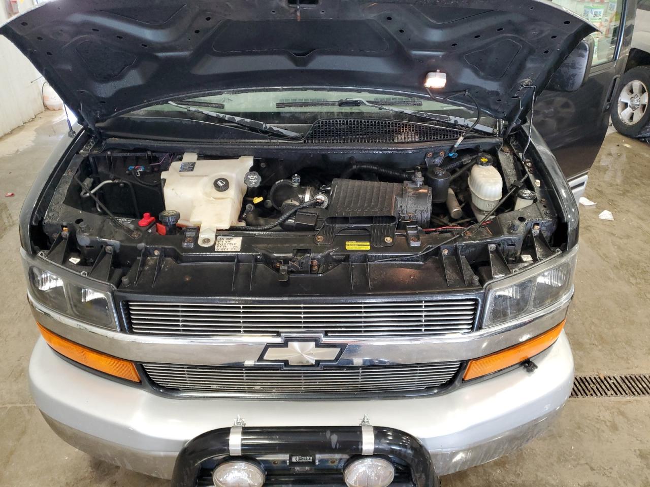 2003 Chevrolet Express G1500 VIN: 1GBFH15T731139217 Lot: 64518324