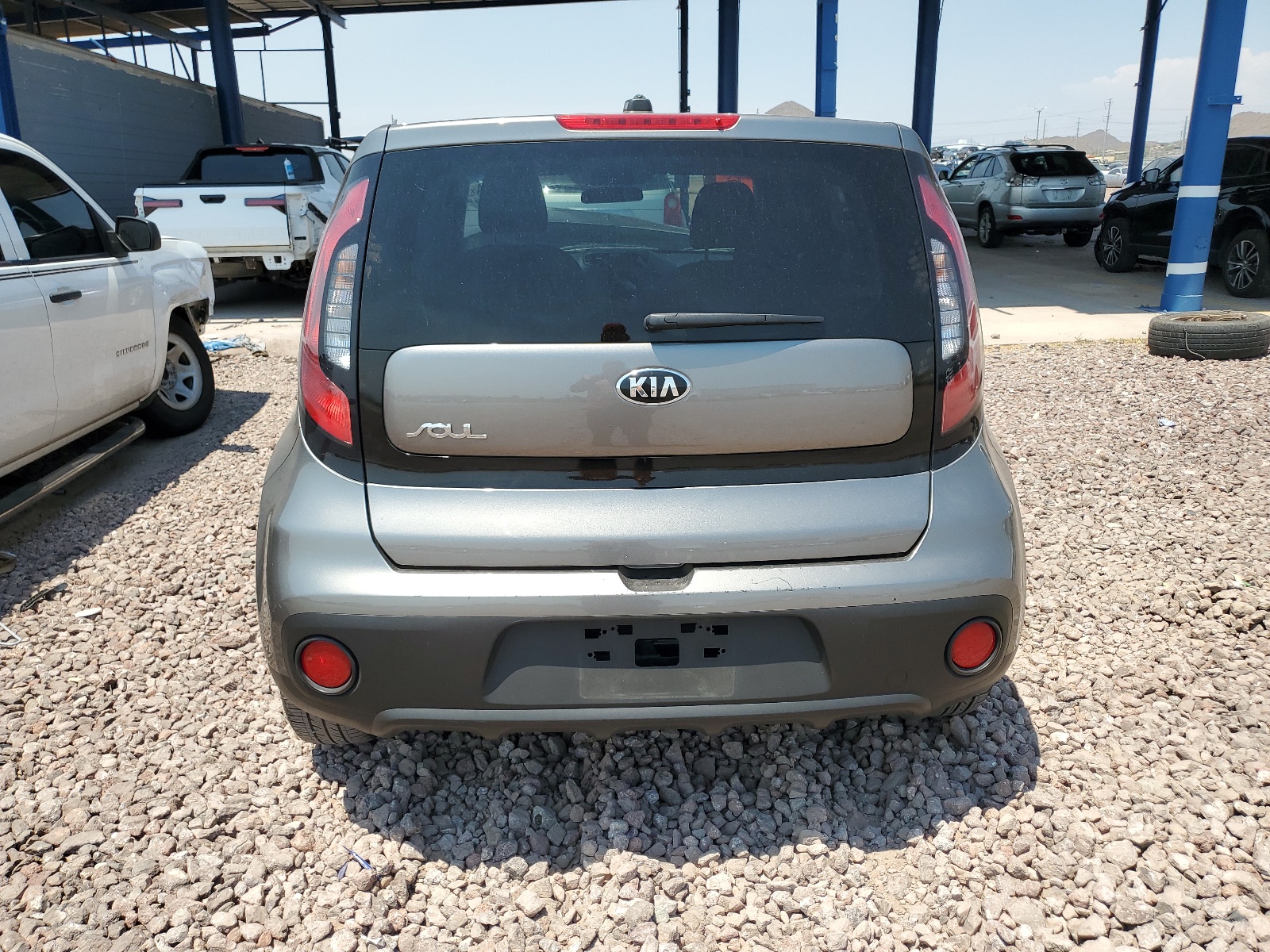 KNDJN2A21H7445206 2017 Kia Soul