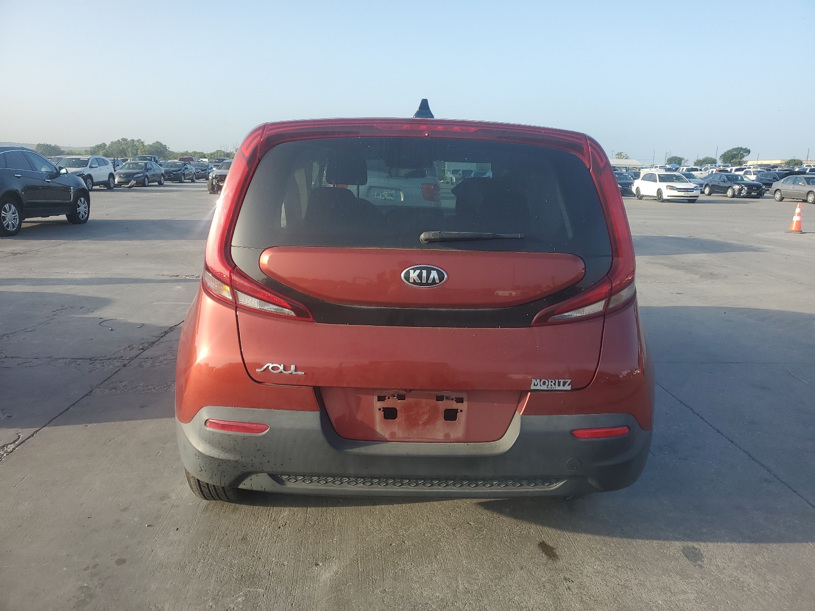 KNDJ23AU7L7084637 2020 Kia Soul Lx