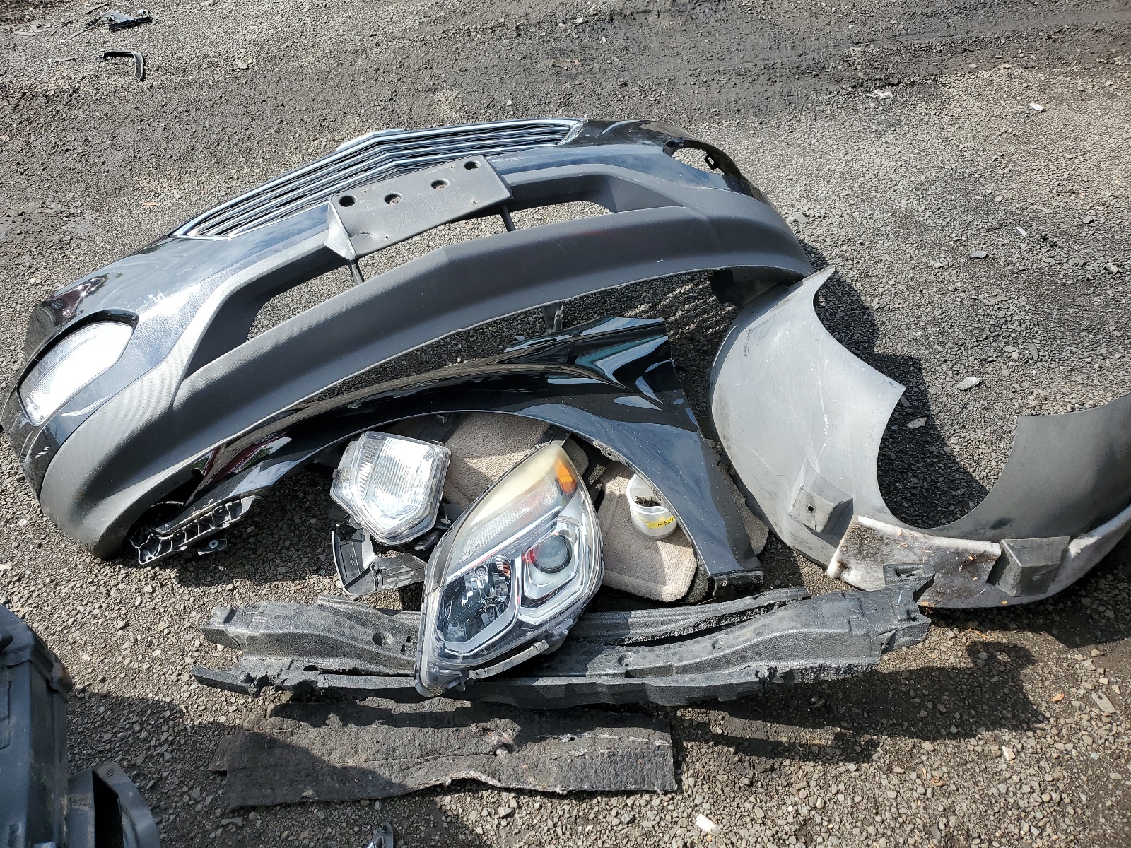 2GNFLFE35H6107580 2017 Chevrolet Equinox Lt