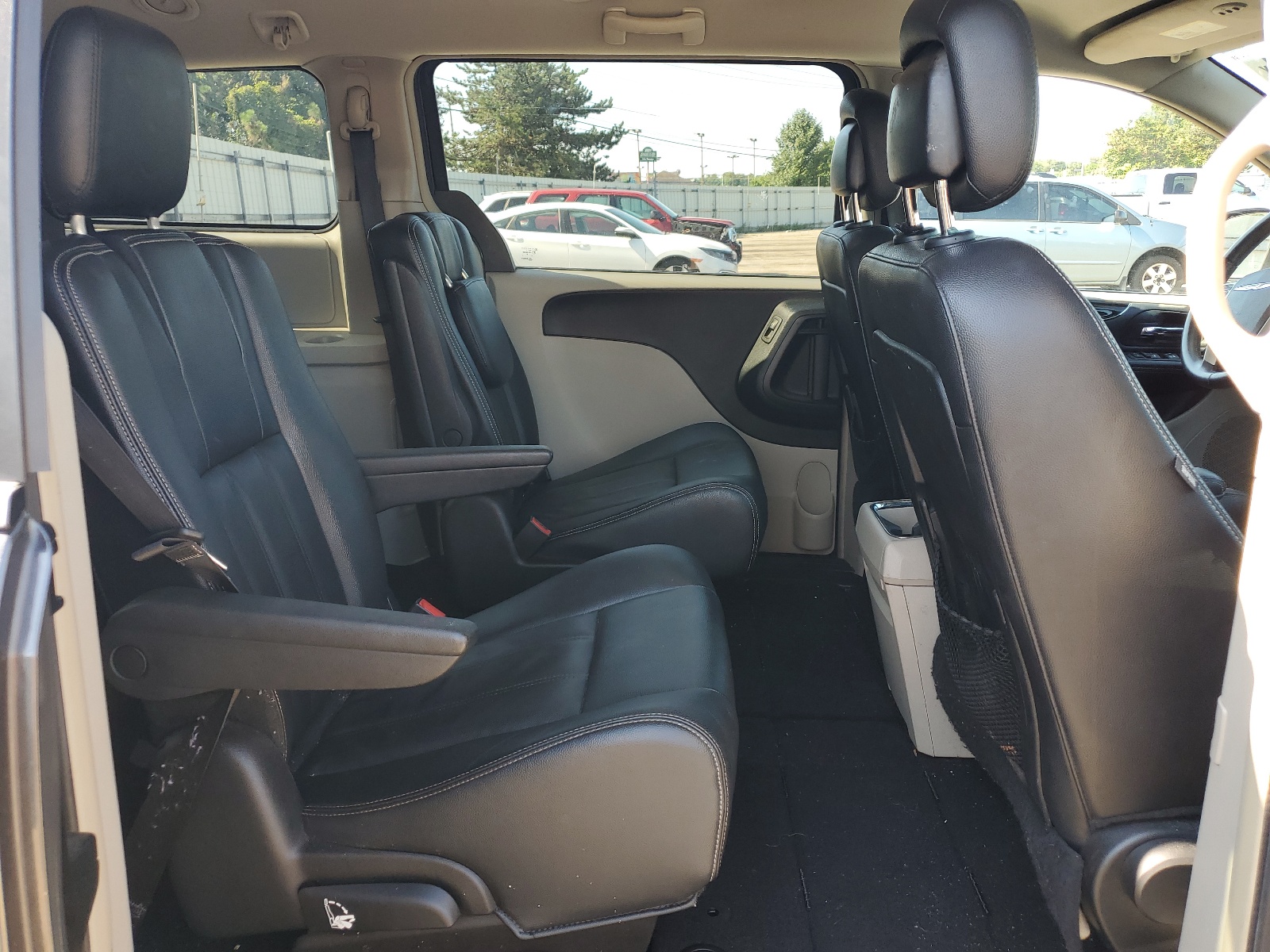 2C4RC1BG4GR231563 2016 Chrysler Town & Country Touring