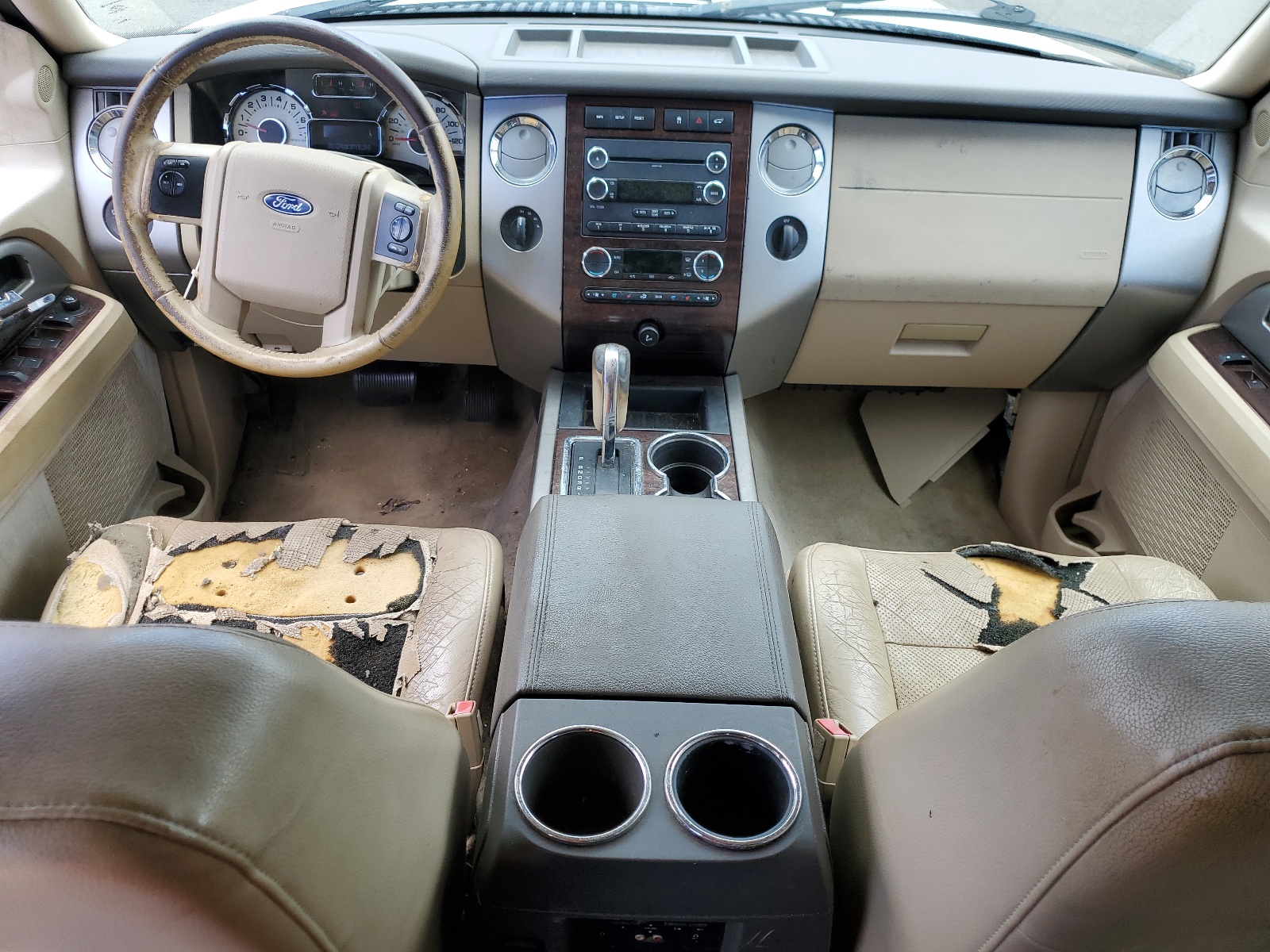 1FMJU1J51BEF02154 2011 Ford Expedition Xlt